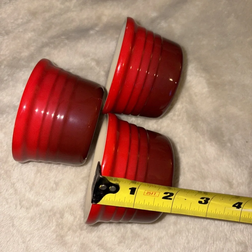 Le Creuset Stoneware Stackable Small Ramekin Dish Red Ombre Set Of 3